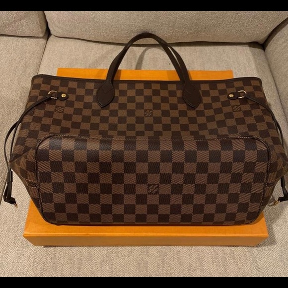 Louis Vuitton Neverfull Mm - Picture 3 of 6
